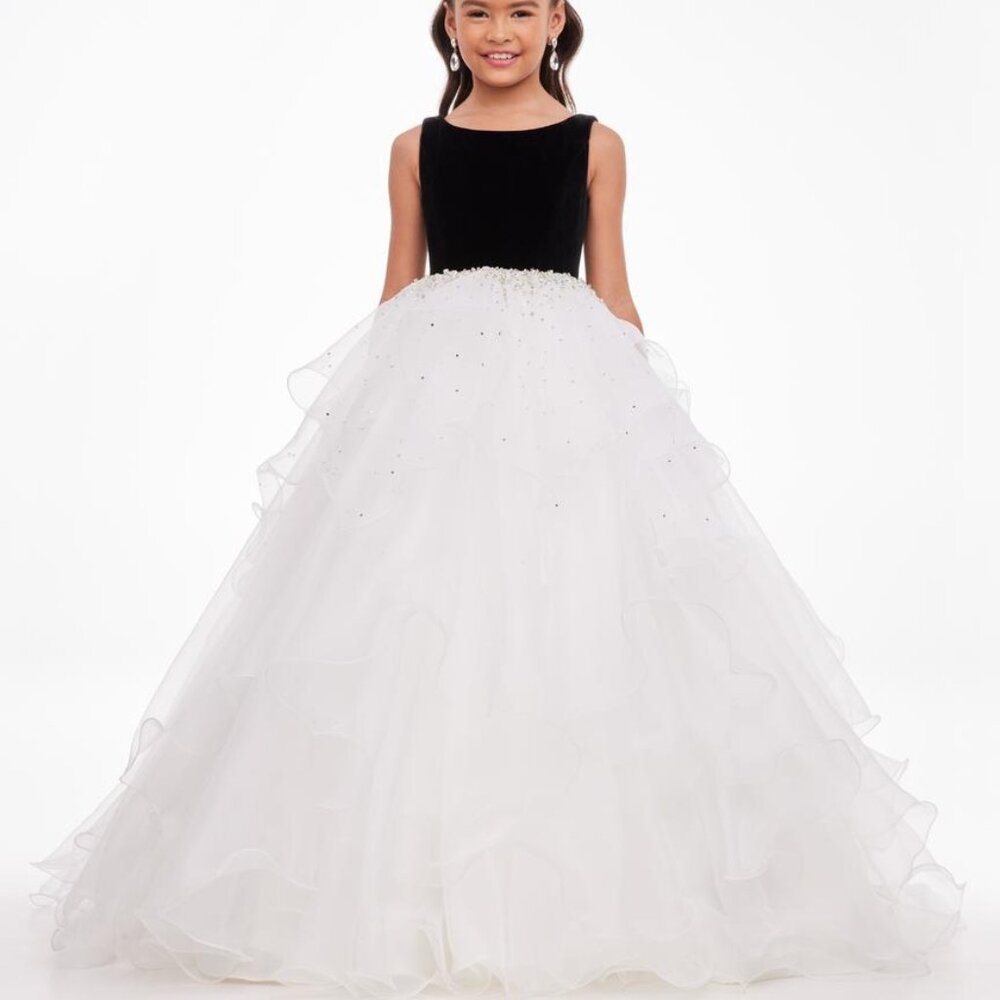 Pageant Dress - Picture 5 of 8